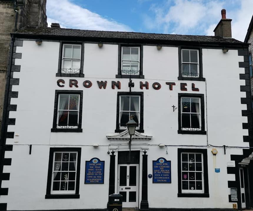 Crown Hotel Langholm Екстериор снимка